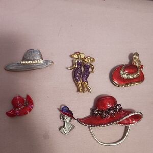Elegant Women's Brooch Set - Red, Purple, Gold